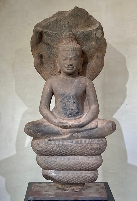 buddha mucilinda - Buddha mucilinda - Khmer XIII-XIVth century - stone sculptures