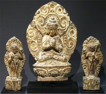 autel bouddhique en bois de santal - Autel Bouddhique en bois de santal - Tibet de l’Ouest XVI° siècle - archives