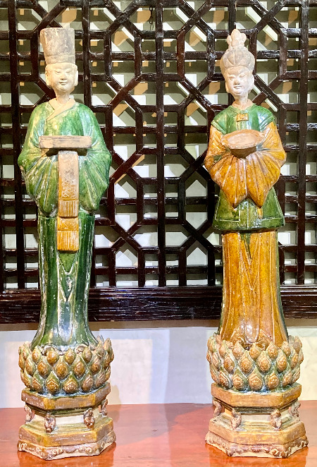 couple of tall servants - Couple of tall servants - Ming Dynasty XVIth century - terra cotta