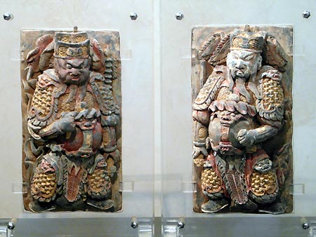 deux gardiens de temple - Deux gardiens de temple - Dynastie Yuan – Ming  XIV° sicle - terres-cuites