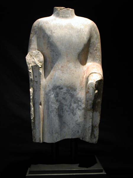 buddha torso - Buddha torso - Northen Qi limestone ( 550-577 ) - stone sculptures