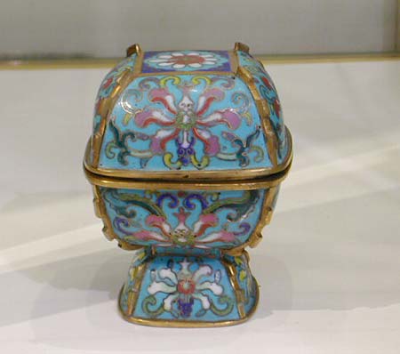 cloisonné box - Cloisonné box - Qianlong period (1735-1795) - files