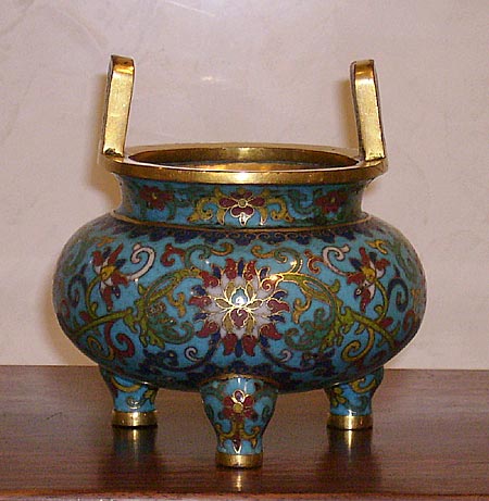 pot  encens en bronze  maux cloisonns - Pot  encens en bronze  maux cloisonns - Marque et poque Qianlong ( 1736-1795 )  4 caractres + 1 han - archives