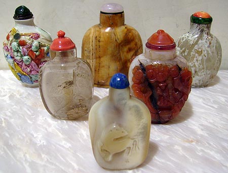 snuff bottles - Snuff bottles - XIXth century - various